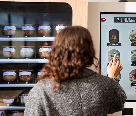 Sélection produit sur borne de commande